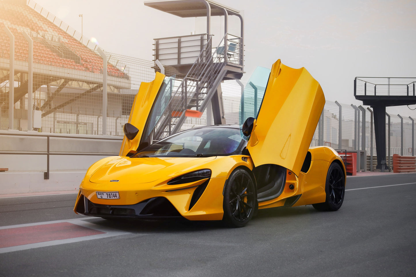 McLaren Artura